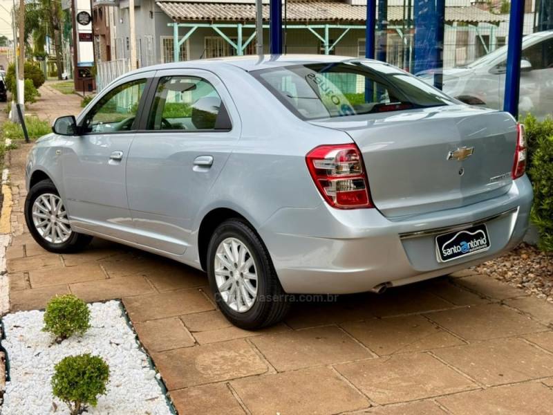CHEVROLET - COBALT - 2012/2012 - Prata - R$ 38.900,00