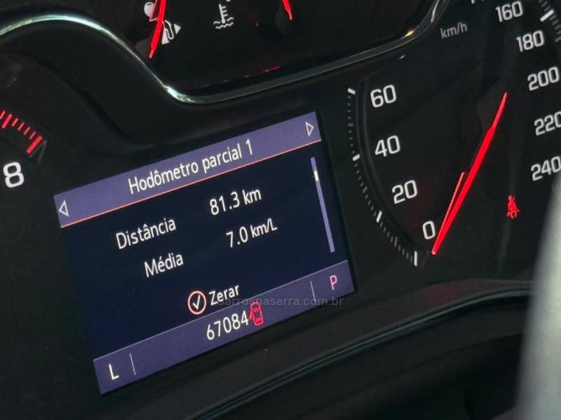 CHEVROLET - CRUZE - 2022/2023 - Branca - R$ 114.900,00