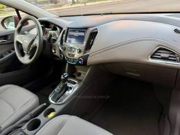 CHEVROLET - CRUZE - 2017/2017 - Vermelha - R$ 92.900,00