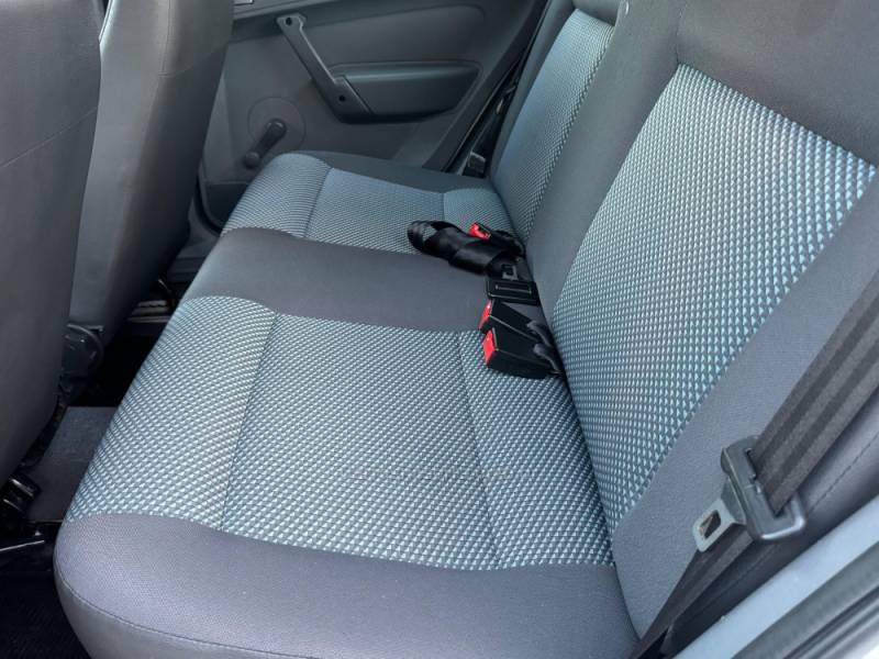 VOLKSWAGEN - GOL - 2014/2014 - Branca - R$ 35.900,00
