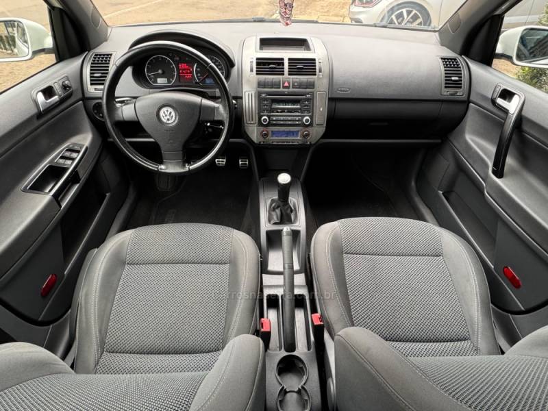VOLKSWAGEN - POLO - 2012/2012 - Branca - R$ 44.900,00