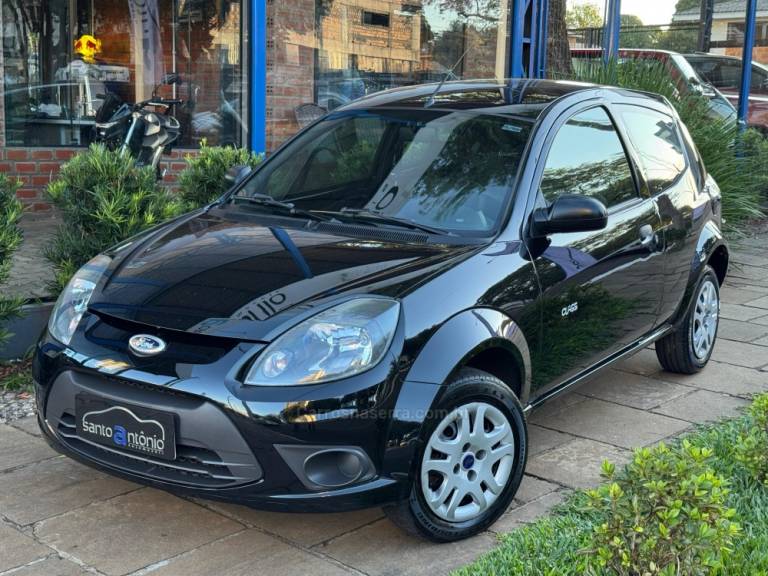 FORD - KA - 2012/2012 - Preta - R$ 27.900,00