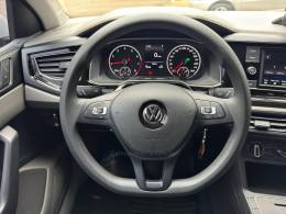 VOLKSWAGEN - POLO - 2018/2018 - Branca - R$ 73.900,00