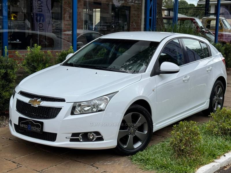 CHEVROLET - CRUZE - 2014/2014 - Branca - R$ 59.900,00