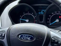 FORD - ECOSPORT - 2016/2017 - Branca - R$ 59.900,00