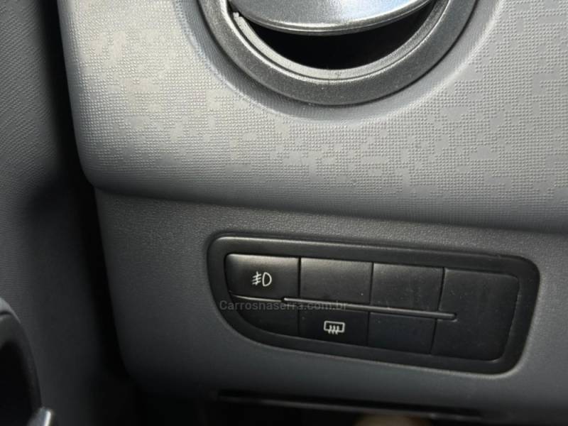 FIAT - UNO - 2014/2014 - Branca - R$ 39.900,00