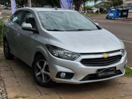 CHEVROLET - ONIX - 2017/2018 - Prata - R$ 67.900,00
