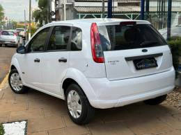FORD - FIESTA - 2011/2012 - Branca - R$ 31.900,00