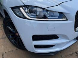JAGUAR - F-PACE - 2019/2020 - Branca - R$ 189.900,00