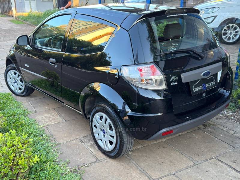 FORD - KA - 2012/2012 - Preta - R$ 27.900,00
