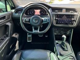 VOLKSWAGEN - TIGUAN - 2018/2019 - Prata - R$ 149.900,00
