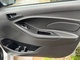 FORD - KA - 2018/2019 - Prata - R$ 45.900,00