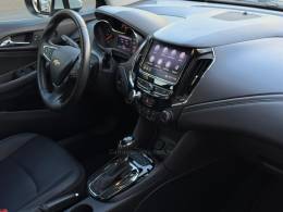 CHEVROLET - CRUZE - 2022/2023 - Branca - R$ 114.900,00