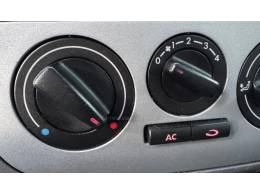 VOLKSWAGEN - GOL - 2014/2014 - Branca - R$ 35.900,00