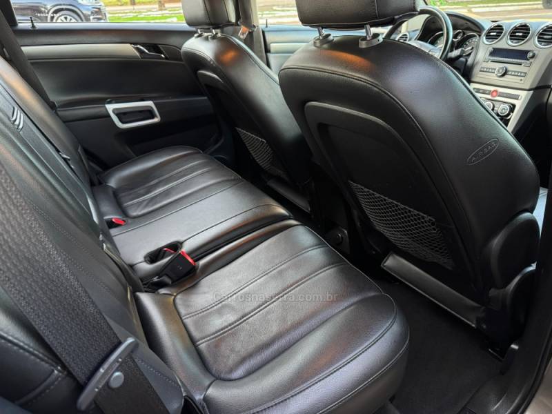 CHEVROLET - CAPTIVA - 2012/2012 - Cinza - R$ 49.900,00