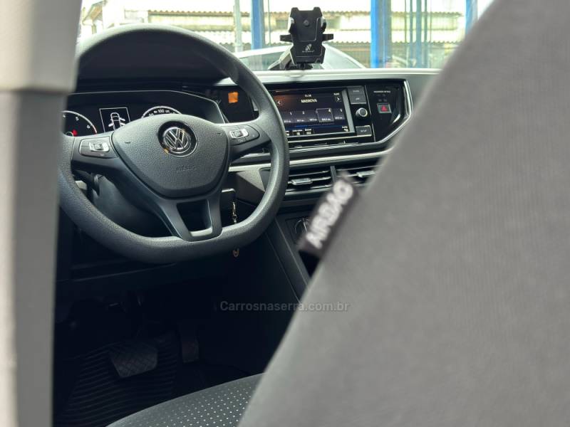 VOLKSWAGEN - POLO - 2018/2018 - Branca - R$ 73.900,00