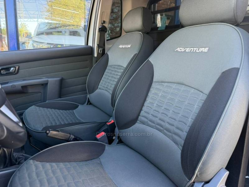 FIAT - STRADA - 2015/2016 - Branca - R$ 66.900,00