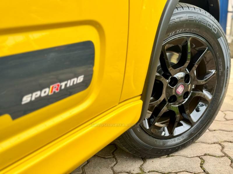 FIAT - UNO - 2014/2014 - Amarela - R$ 43.900,00