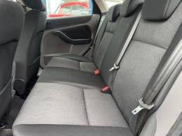 FORD - FOCUS - 2011/2012 - Prata - R$ 43.900,00