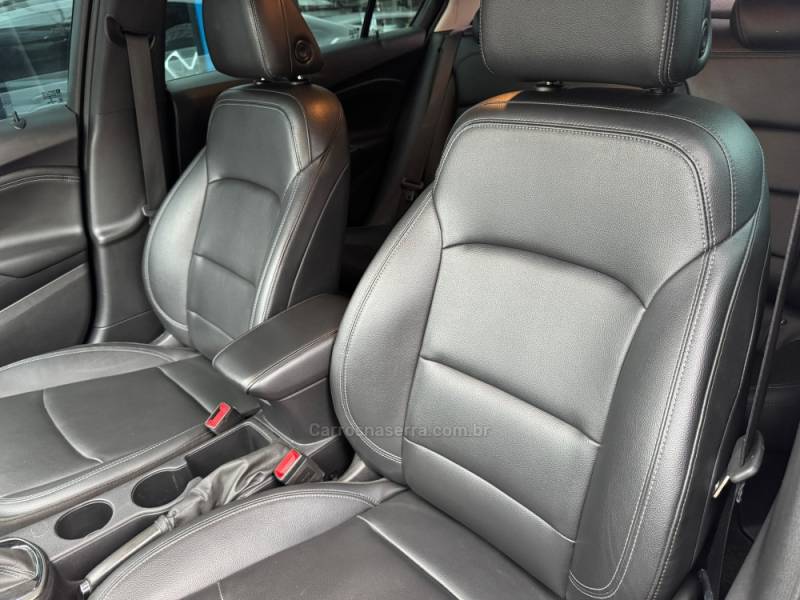 CHEVROLET - CRUZE - 2018/2019 - Branca - R$ 89.900,00