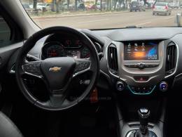 CHEVROLET - CRUZE - 2018/2019 - Branca - R$ 89.900,00