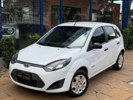 FORD - FIESTA - 2011/2012 - Branca - R$ 31.900,00