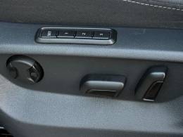 VOLKSWAGEN - TIGUAN - 2018/2019 - Prata - R$ 149.900,00