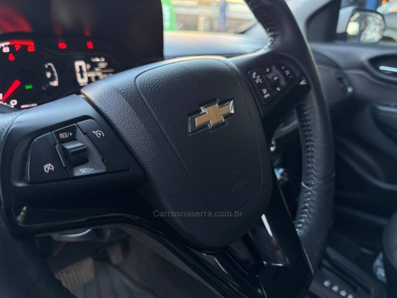 CHEVROLET - PRISMA - 2018/2019 - Branca - R$ 68.900,00