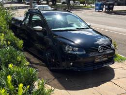 VOLKSWAGEN - SAVEIRO - 2015/2015 - Preta - Sob Consulta
