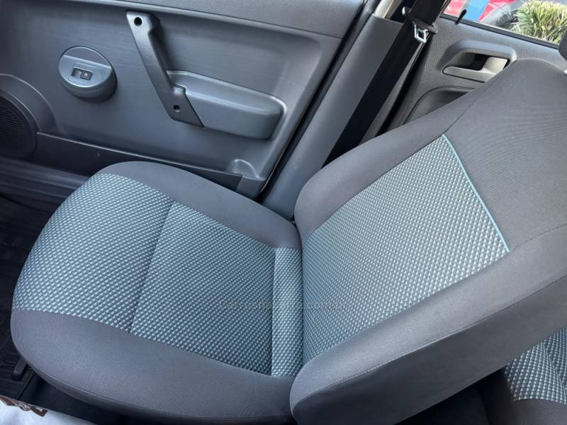 VOLKSWAGEN - GOL - 2014/2014 - Branca - R$ 35.900,00